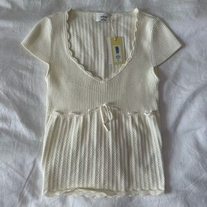 NWT Aritzia Wilfred Soloist shortsleeve sweater